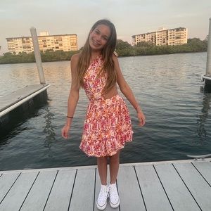 Meet your Posher, Juliette